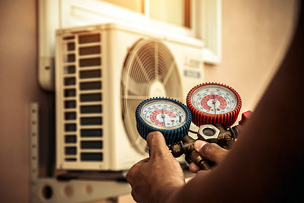 Professional Ac Installation technician working in Langston, OK